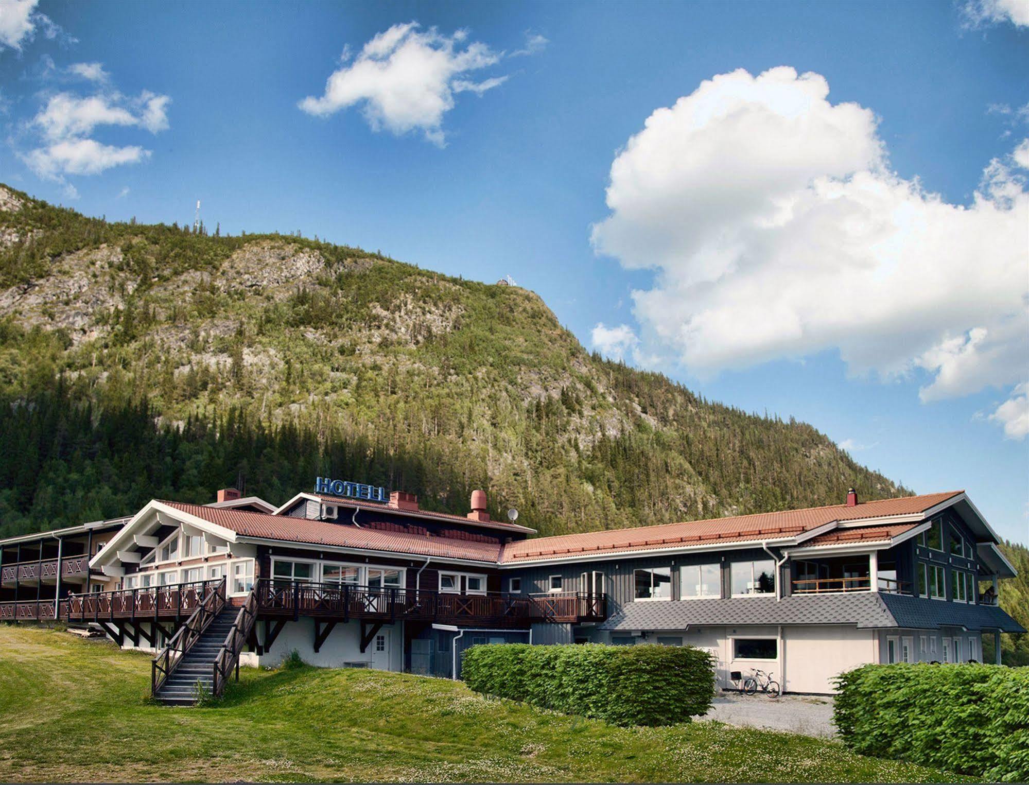 Eriksgardens Fjaellhotell Funäsdalen Buitenkant foto