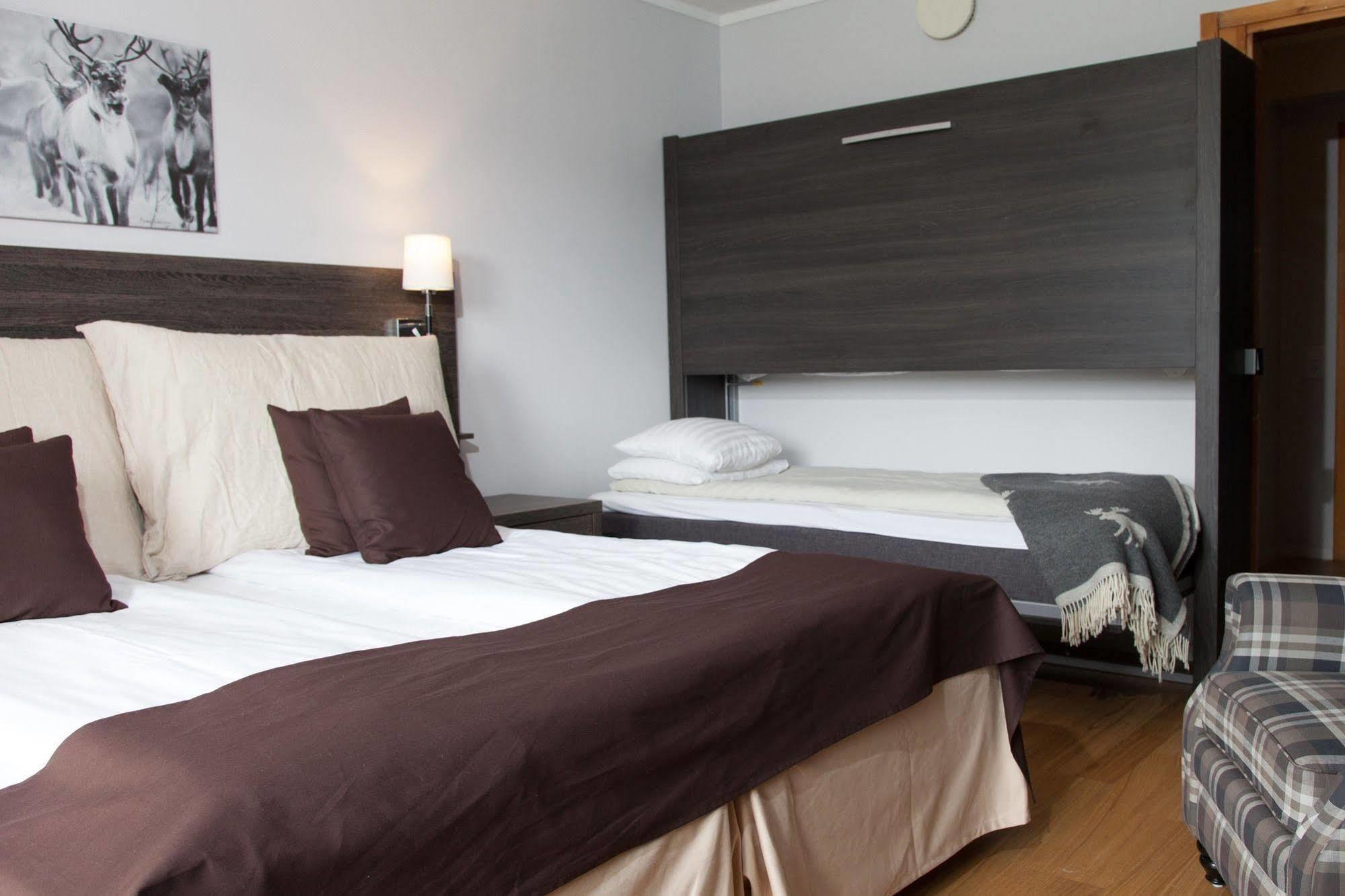 Eriksgardens Fjaellhotell Funäsdalen Buitenkant foto